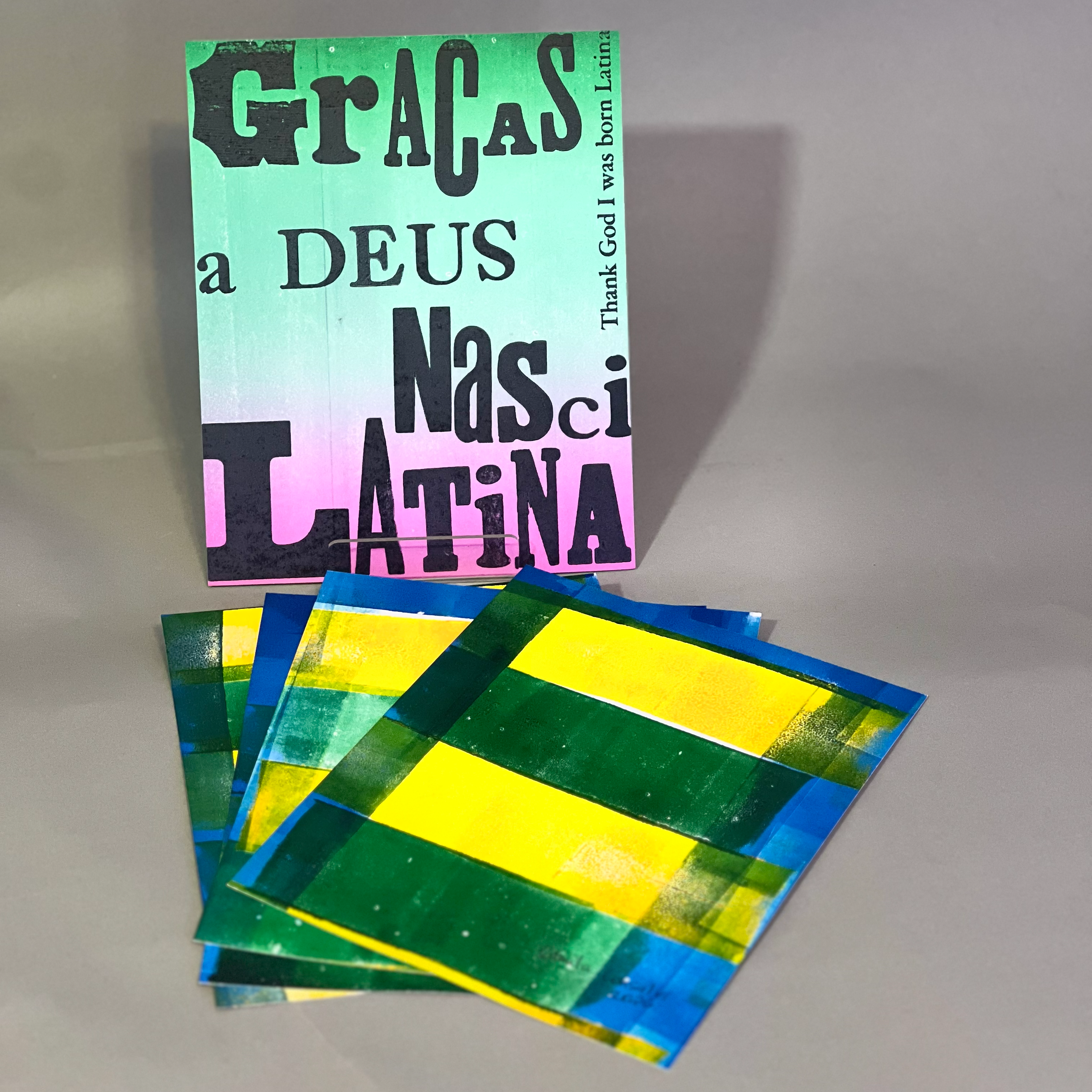 Graças a Deus Nasci Latina (Thank God I Was Born Latina)